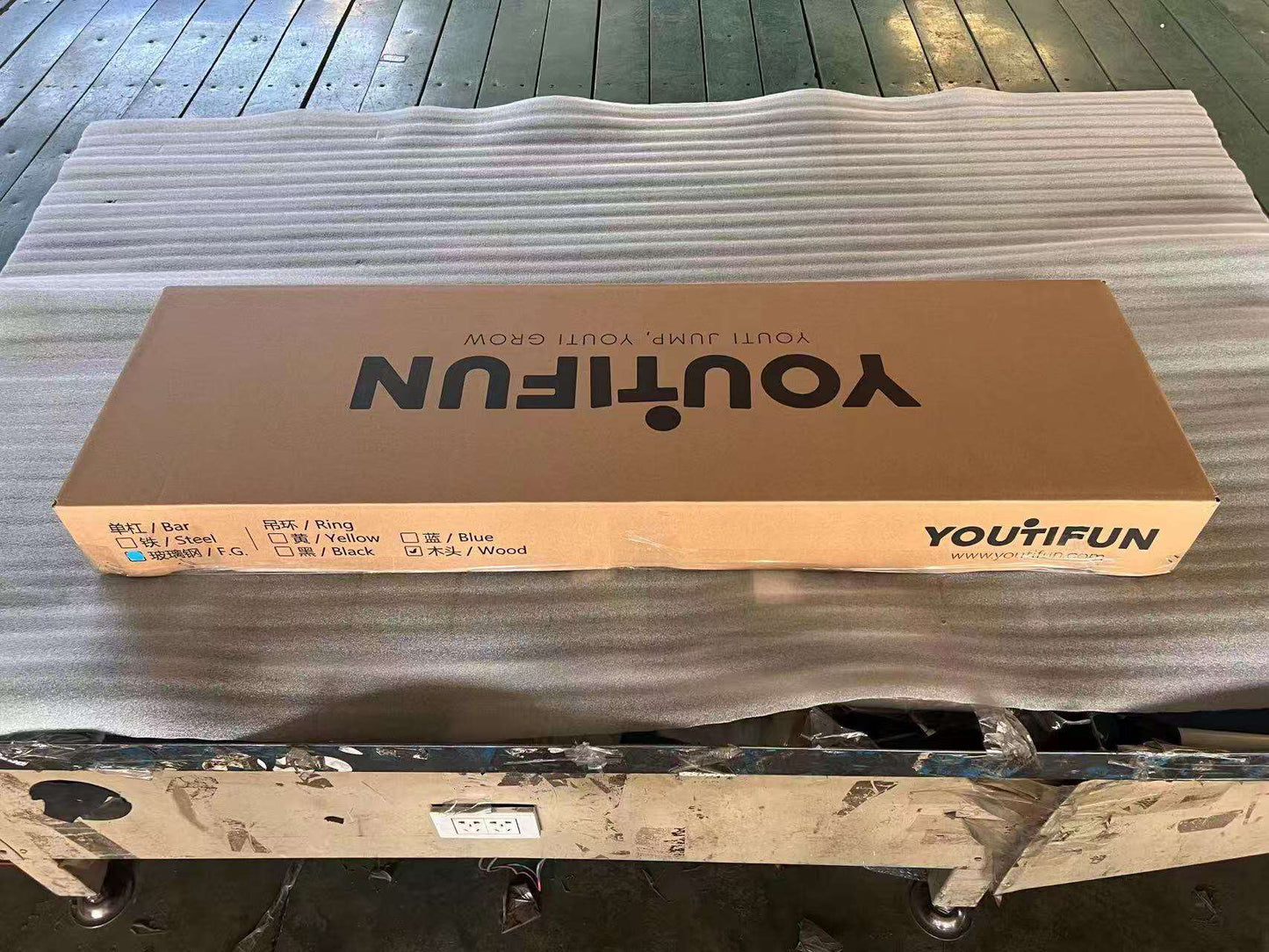 Fiberglass Gymnastics bar (Pastel Green)